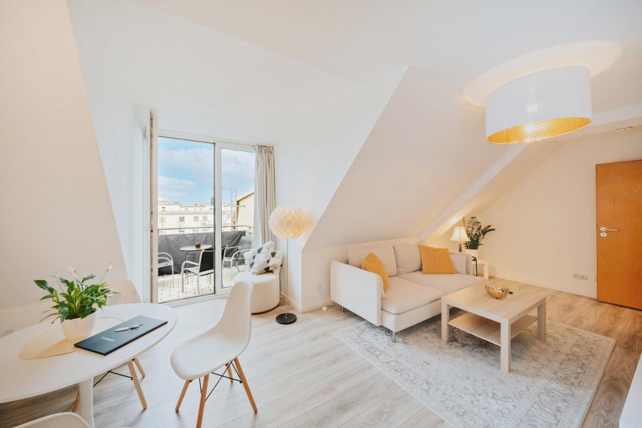 מגדבורג Bliss Place - Serviced Apartment - Arbeitsplatz, Zentral, Kueche, Waschmaschine, Smarttv מראה חיצוני תמונה
