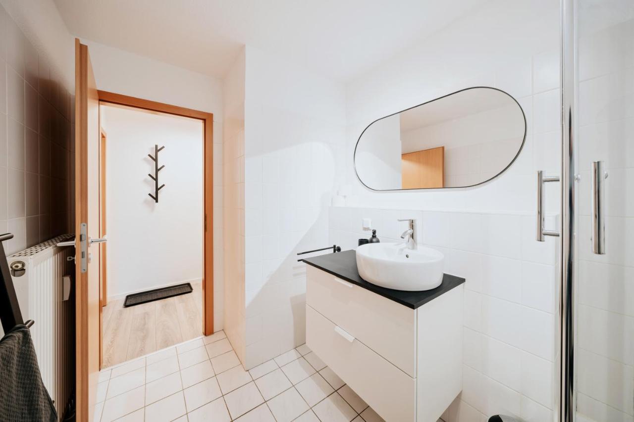 מגדבורג Bliss Place - Serviced Apartment - Arbeitsplatz, Zentral, Kueche, Waschmaschine, Smarttv מראה חיצוני תמונה
